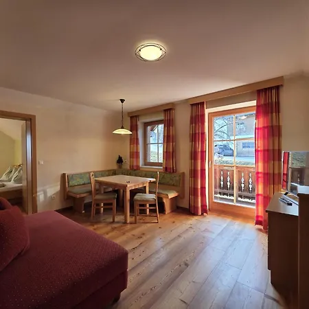 Dirtlergut Apartament Haus im Ennstal